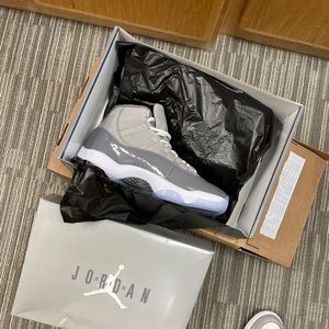 Jordan 11 Cool Gray size 9.5